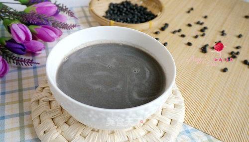 黑豆芝麻豆浆的做法,营养早餐新选择，简单易做养生饮品